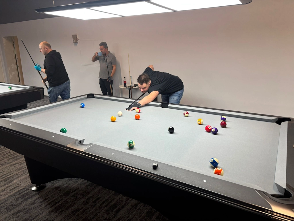 Billard-Tische Vereinsheim bespielbar