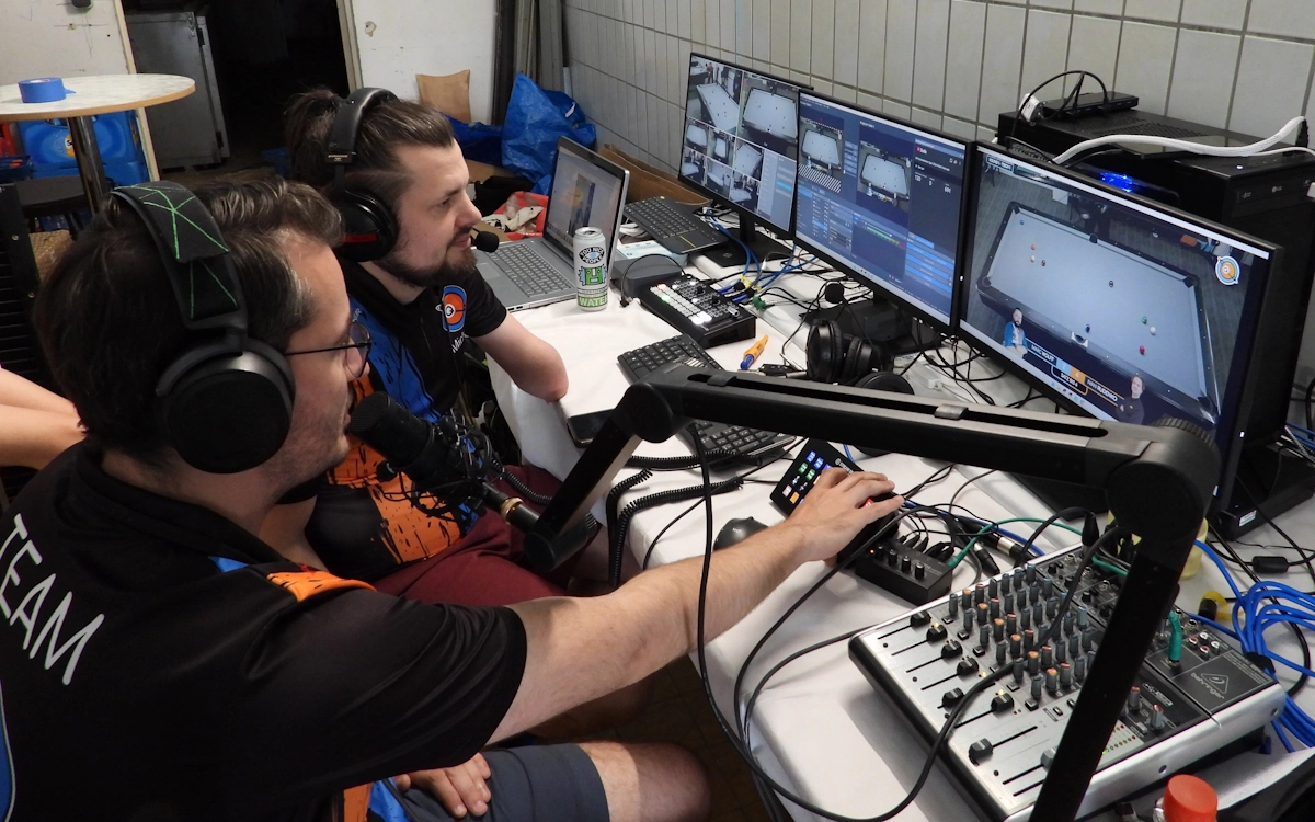 Hendrik und Micha QniverseOfPool