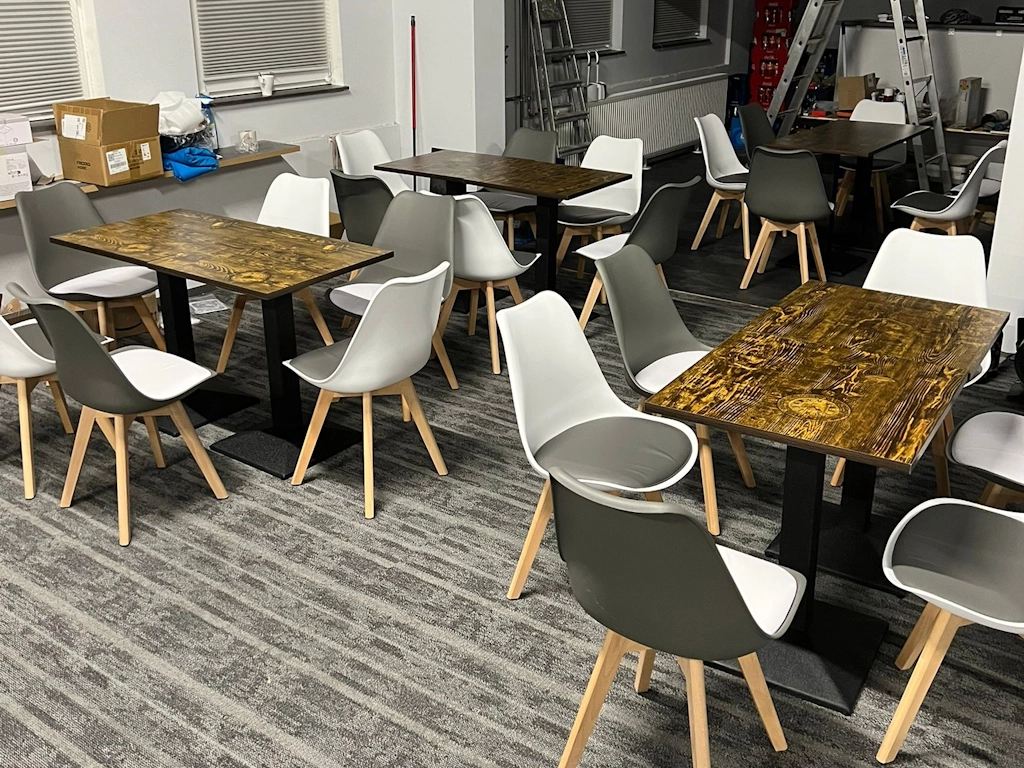 Sitzgelegenheiten Vereinsheim